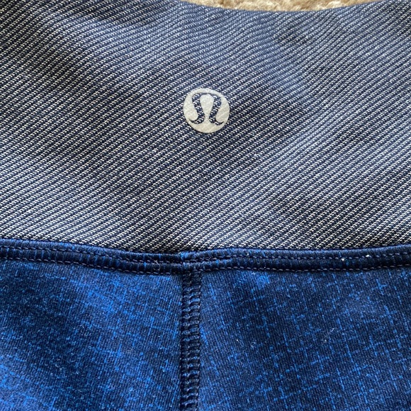 LULULEMON 4 Wunder Under Crop Sashiko Inkwell Faux-Denim Leggings Luon - Picture 3 of 9